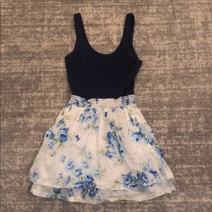 ABERCROMBIE & FITCH JUNIORS SIZE SMALL DRESS